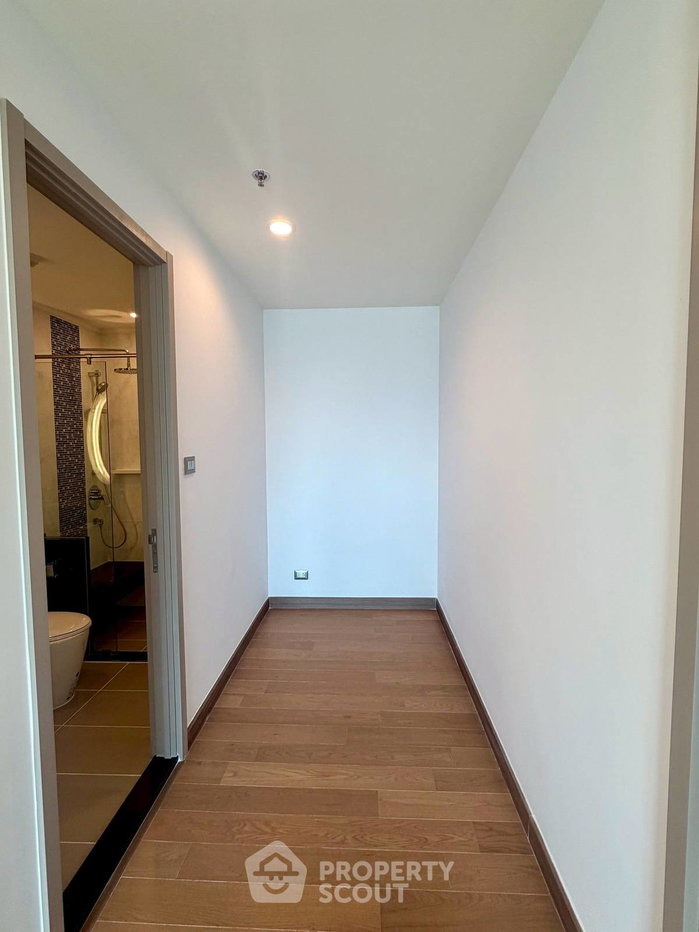 picture 2-BR Condo at Supalai Oriental Sukhumvit 39 near MRT Phetchaburi (ID 2980410) - 6/8