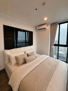 ✨ IDEO รัชดา-ห้วยขวาง ชั้น 17 ห้องมุม ✨ ✨ Built-in ทั้งห้อง 
