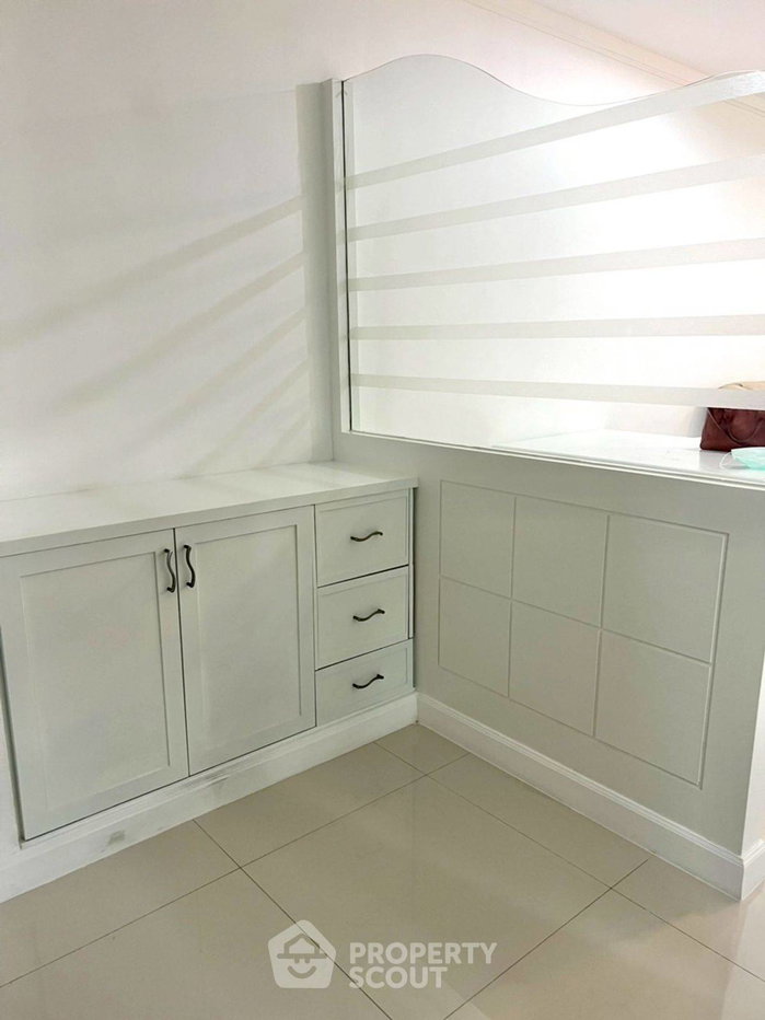 รูป คอนโด 1-ห้องนอน ที่ ศุภาลัย เพลส สุขุมวิท 39 ใกล้ BTS พร้อมพงษ์ (ID 2282787) - รูปที่ 2/11