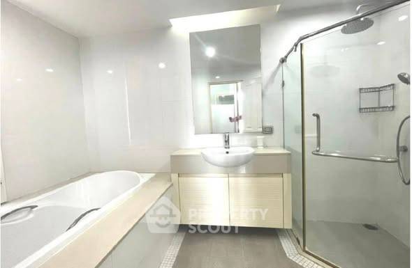 รูป คอนโด 2-ห้องนอน ที่ สิริ เรสซิเด้นซ์ สุขุมวิท ใกล้ BTS พร้อมพงษ์ (ID 2548143) - รูปที่ 4/8