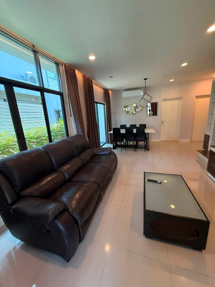 รูป (TT281)บ้านเช่า “โครงการเศรษฐสิริ พัฒนาการ” บ้านเดี่ยว 2 ชั้น Pet Friendly เนื้อที่ 55 ตรง.วา พื้นที่ใช้สอย 180 ตร.ม 4ห้องนอน 3ห้องน้ำ จอดรถได้2คัน - รูปที่ 5/18