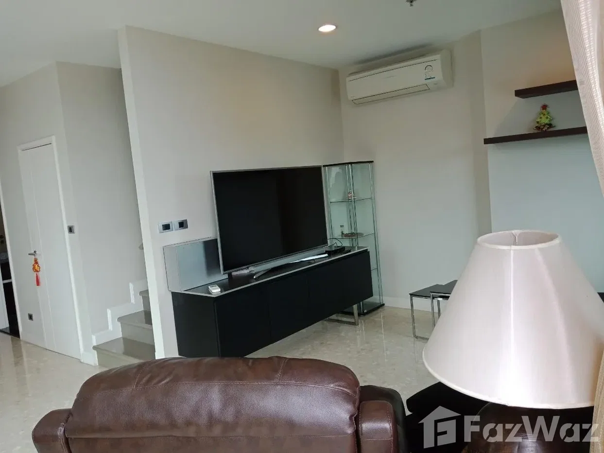 รูป คอนโดให้เช่า 2 ห้องนอน ในโครงการ เดอะ เครสท์ สุขุมวิท 34 6451230 - รูปที่ 4/30