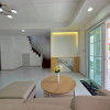 listing thumbnail image 8