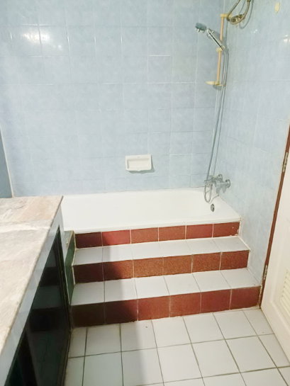 picture HK0657, Townhome for rent 6 Br, Huai Khwang. - 15/18