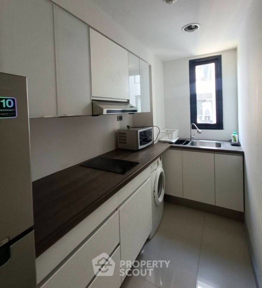 รูป คอนโด 1-ห้องนอน ที่ ซีนิธ เพลส สุขุมวิท 42 คอนโดมิเนียม ใกล้ BTS เอกมัย (ID 2285737) - รูปที่ 3/6