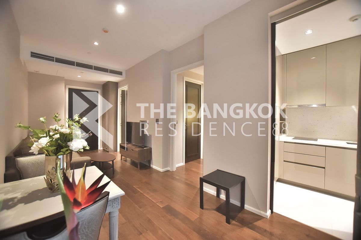 picture The Diplomat 39 near BTS Phrom Phong Special unit at an attractive price - 2/10