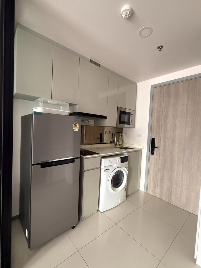picture ✨ SOHO Bangkok Ratchada: Beautiful room near MRT Huai Khwang, only 18,000 THB/month! - 5/6