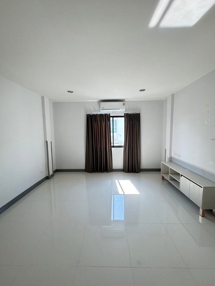 picture Shophouse for rent - 1km. From MRT Bangkhae - 37/39