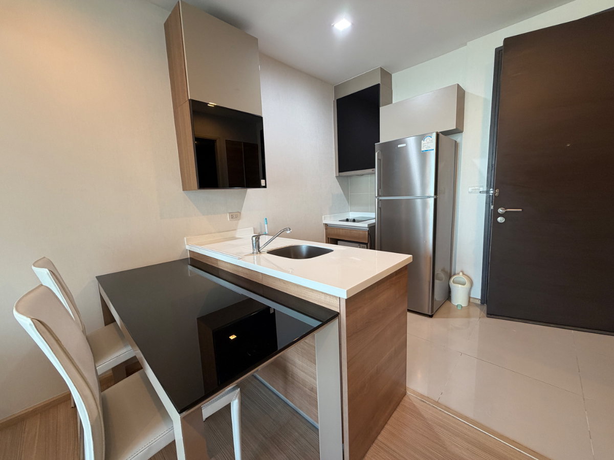 picture Condo for rent BTS Onnut Phakanong Fully furnished Rhythm Sukhumvit 50 - 4/14