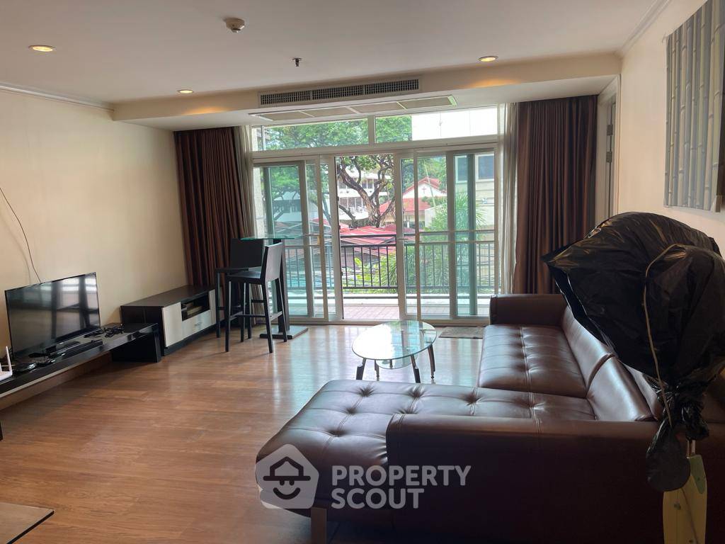 รูป คอนโด 3-ห้องนอน ที่ วัฒนา สวีท คอนโดมิเนียม ใกล้ BTS นานา (ID 1569383) - รูปที่ 2/8