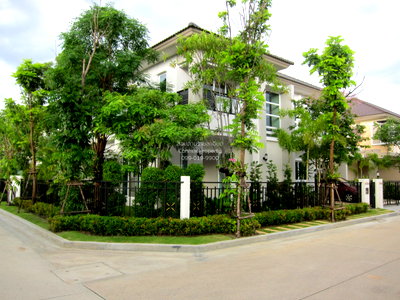 บ้านเดี่ยว ถนนราชพฤกษ์ : ขายบ้าน  บางกอก บูเลอวาร์ด สาทร - ปิ่นเกล้า ห้องมุม บางขนุน บางกรวย นนทบุรี CX-158934 ✅ ทักไลน์ @connexproperty ตอบทันที ทีมงานมืออาชีพ ✅