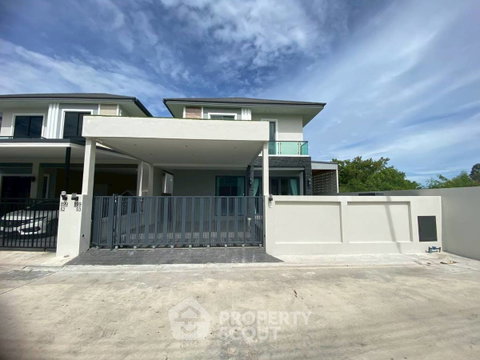 วิลล่า 3-ห้องนอน ใกล้ เมืองพัทยา (ID 2980002)