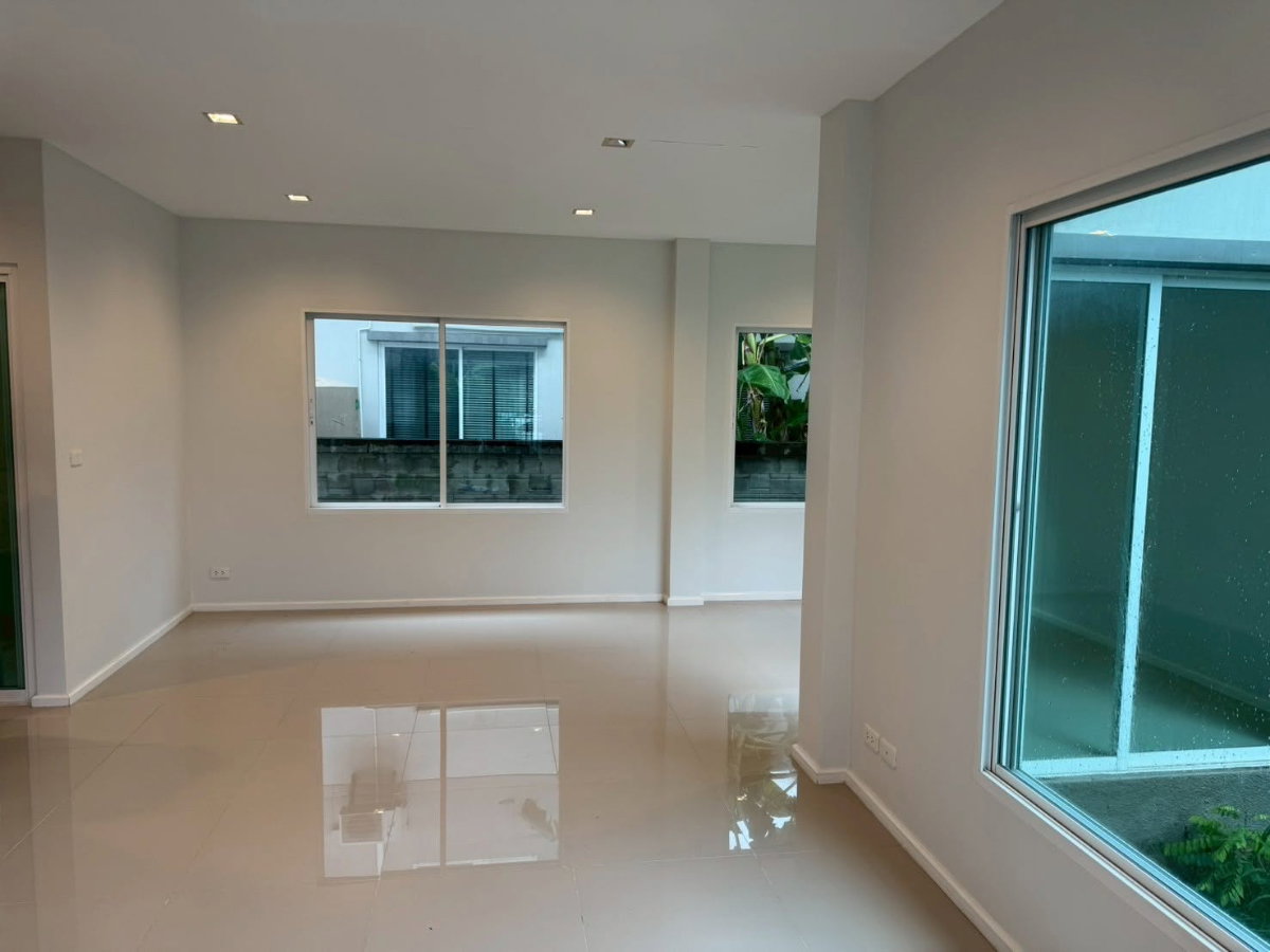 รูป [VR0364] 🔥 เช่า 22,000/เดือน หรือ ขาย 6 ล้าน | Casa Ville รังสิต-คลอง 2 บ้านเดี่ยว 2 ชั้น 58 ตร.ว. 3 นอน 3 น้ำ  พื้นที่รอบบ้านเยอะ! 🔥 - รูปที่ 8/21