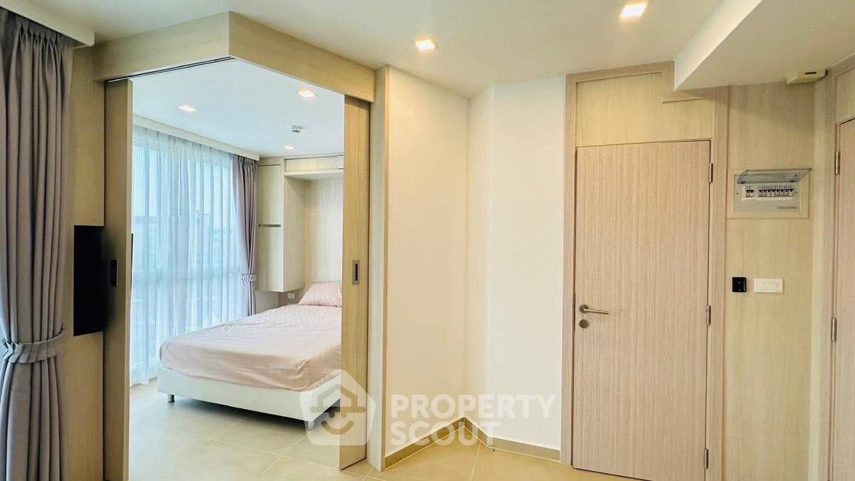 รูป คอนโด 1-ห้องนอน ที่ โอลิมปัส ซิตี้ การ์เด้น ใกล้ พัทยาใต้ (ID 2402411) - รูปที่ 4/12