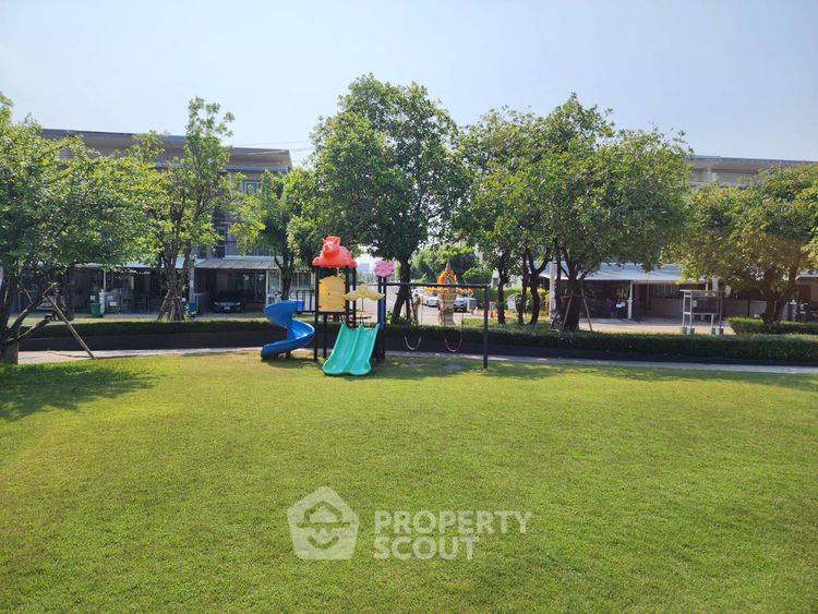 picture 3-BR Townhouse in Hua Mak (ID 2974362) - 10/10