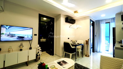 Condos for sale : 🛏️ 1 Bed - 🛁 1 Bath - 🏙️ Pool View - 🌏 FOREIGN name - 🏢 Grand Solaire Noble Pattaya - Ref: GRANDN09