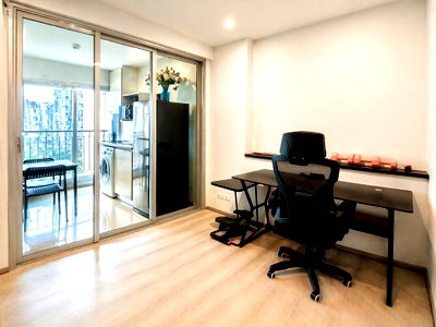 Condos for sale : SALE with TENANT🧡 Life Ratchadapisek - KC151