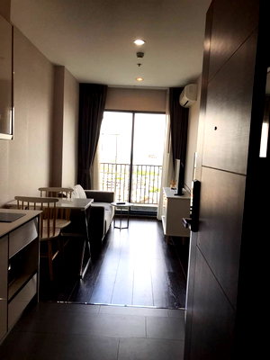 Condos for rent : Condo For Rent!!C Ekkamai (BTS Ekkamai)