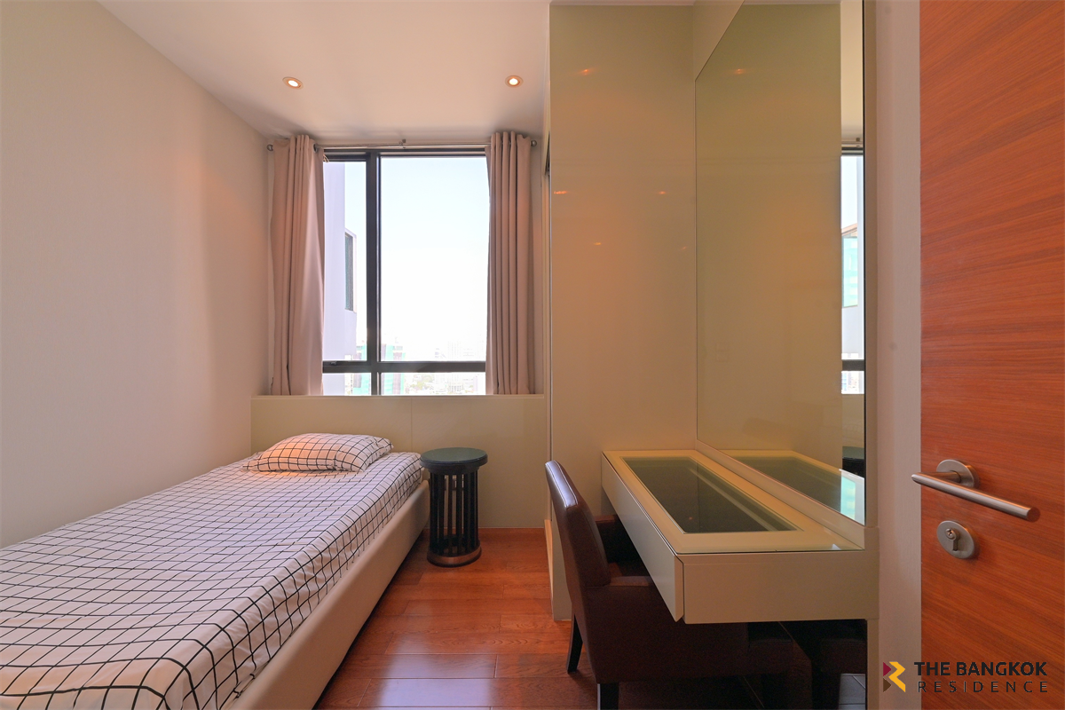 picture More Convenience, Full Relaxation The Address Sukhumvit 28 near BTS Phrom Phong - 1/10