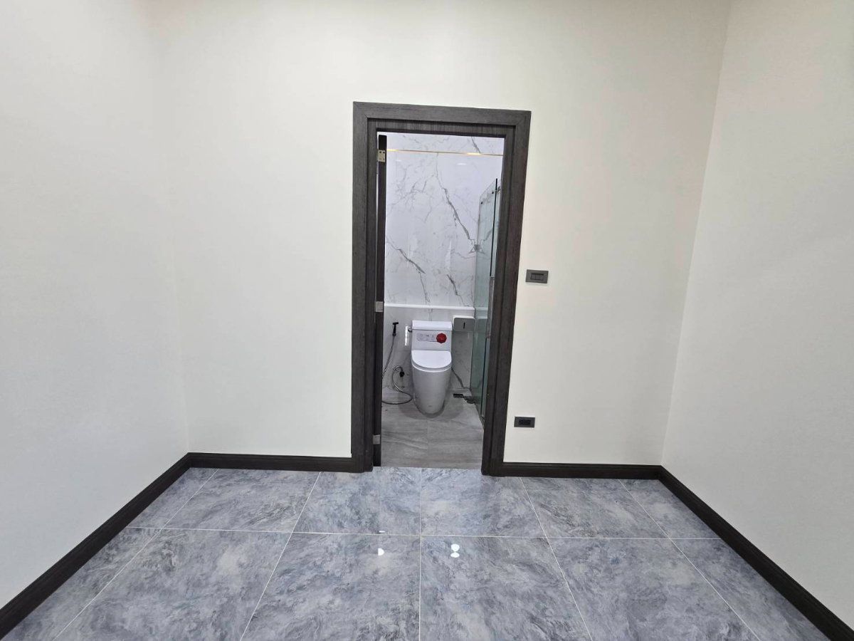 รูป บ้านเดี่ยวหลังใหญ่ราคาโดนใจ ขายต่ำกว่าราคาประเมินเป็นล้าน ม.ภัสสร 1 รังสิต คลอง 3 คลองหลวง แต่งพร้อมอยู่ - รูปที่ 27/44