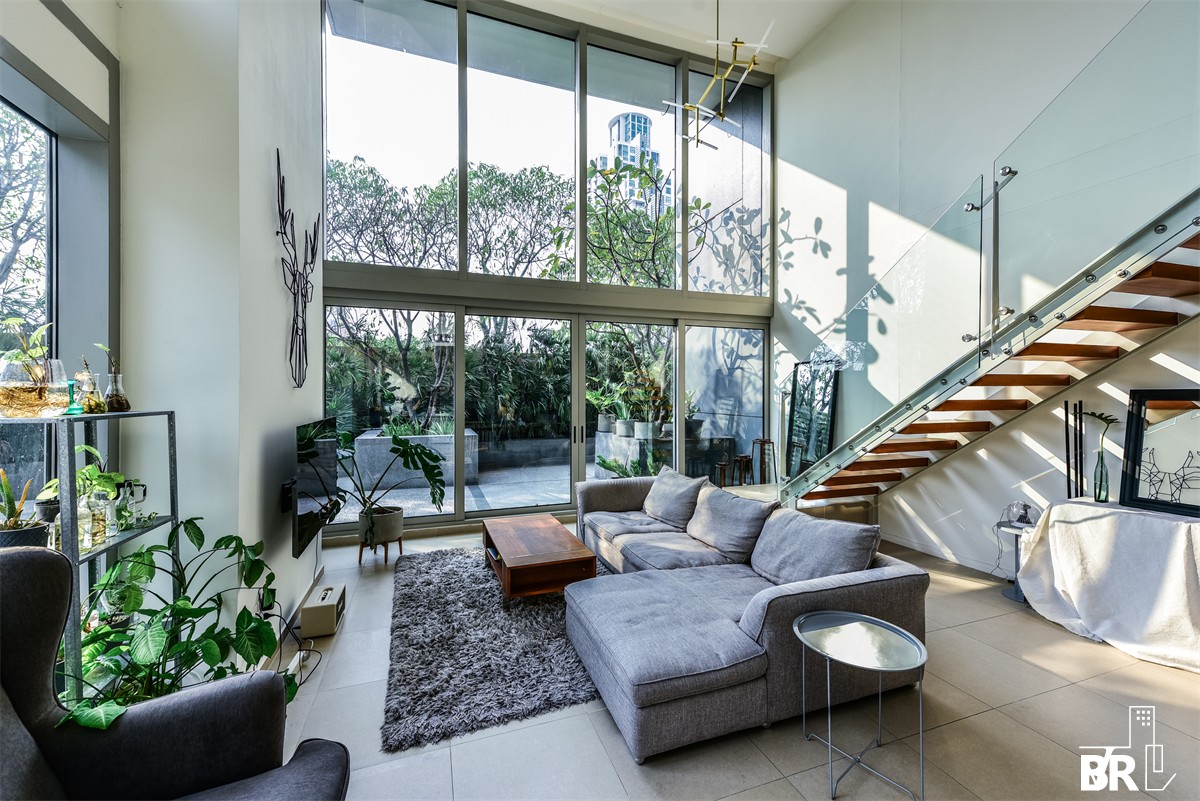 picture Luxuriously Elevated Unit The River near BTS Saphan Taksin - 7/10