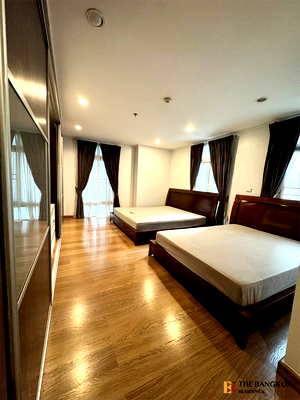 Condos for sale Sukumvit 15 : Wattana Suite