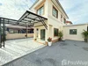 listing thumbnail image 5