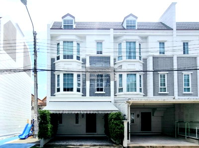 Townhouses for rent : For Rent Townhouse/Townhome  , The Preston Townhome Rama 9 - Krungthepkreetha , corner unit , Hua Mak , Bang Kapi , Bangkok , CX-158558 ✅ Live chat with us ADD LINE @connexproperty ✅