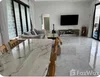 listing thumbnail image 17