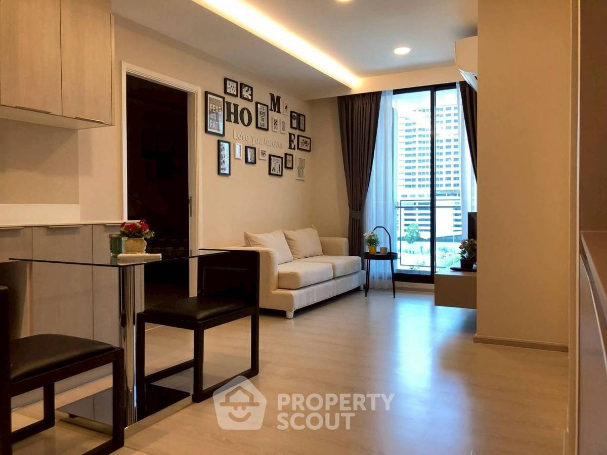 รูป คอนโด 2-ห้องนอน ที่ วีธารา สุขุมวิท 36 ใกล้ BTS ทองหล่อ (ID 2981651) - รูปที่ 2/10