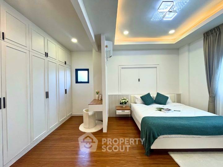รูป บ้าน 4-ห้องนอน ใกล้ พัทยาเหนือ (ID 2977083) - รูปที่ 4/12