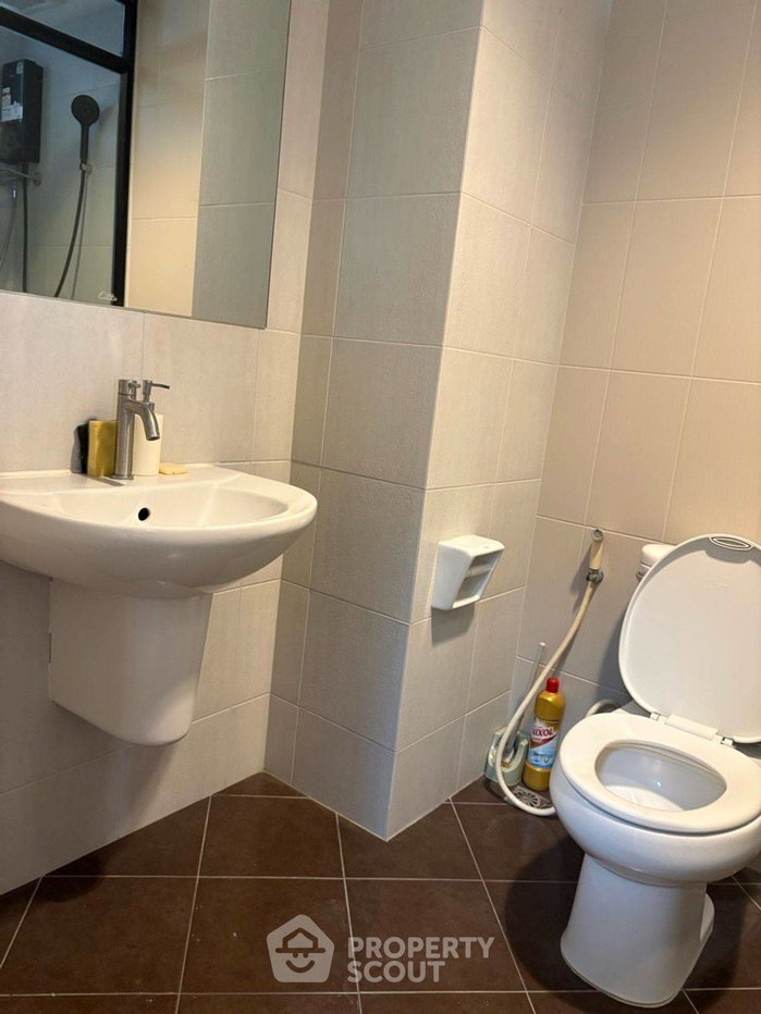 picture 2-BR Condo at Condo One X Sukhumvit 26 near BTS Phrom Phong (ID 2977750) - 10/15