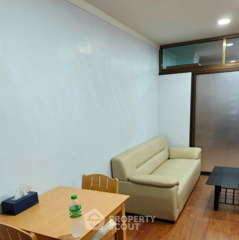 รูป คอนโด 1-ห้องนอน ที่ ศุภาลัย เพลส สุขุมวิท 39 ใกล้ BTS พร้อมพงษ์ (ID 2766029) - รูปที่ 1/6