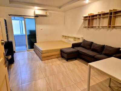 ขายคอนโด : 🔥ขาย Happy Condo Ratchada 18 แฮปปี้ คอนโด รัชดา 18   ทำเลรัชดาภิเษก-สุทธิสาร  ✅ พร้อมเฟอร์นิเจอร์และเครื่องใช้ไฟฟ้าครบชุด หิ้วกระเป๋าเข้าอยู่ได้เลย