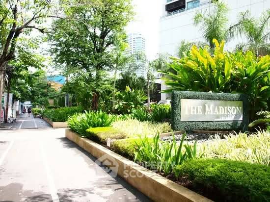 picture 3-BR Condo at The Madison near BTS Phrom Phong (ID 2983086) - 1/35