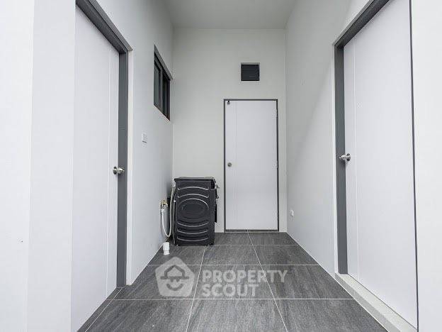 รูป บ้าน 4-ห้องนอน ใน สามวาตะวันตก (ID 2981868) - รูปที่ 26/37