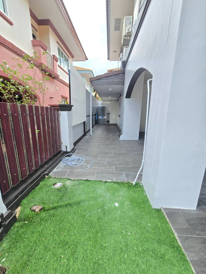 รูป บ้านเดี่ยวหลังใหญ่ราคาโดนใจ ขายต่ำกว่าราคาประเมินเป็นล้าน ม.ภัสสร 1 รังสิต คลอง 3 คลองหลวง แต่งพร้อมอยู่ - รูปที่ 5/44