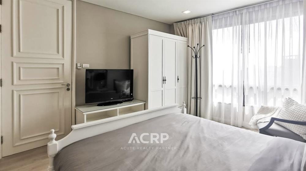 picture Hot deal! Beachfront condo for sale , Hua Hin, Marrakesh Residence.  - 11/17