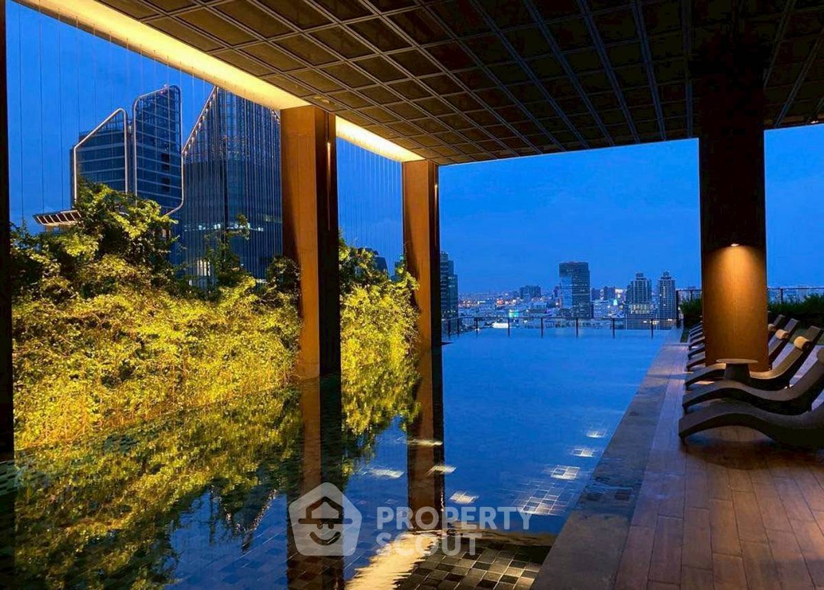 รูป คอนโด 2-ห้องนอน ที่ เดอะ ลอฟท์ อโศก ใกล้ MRT เพชรบุรี (ID 2981607) - รูปที่ 15/17