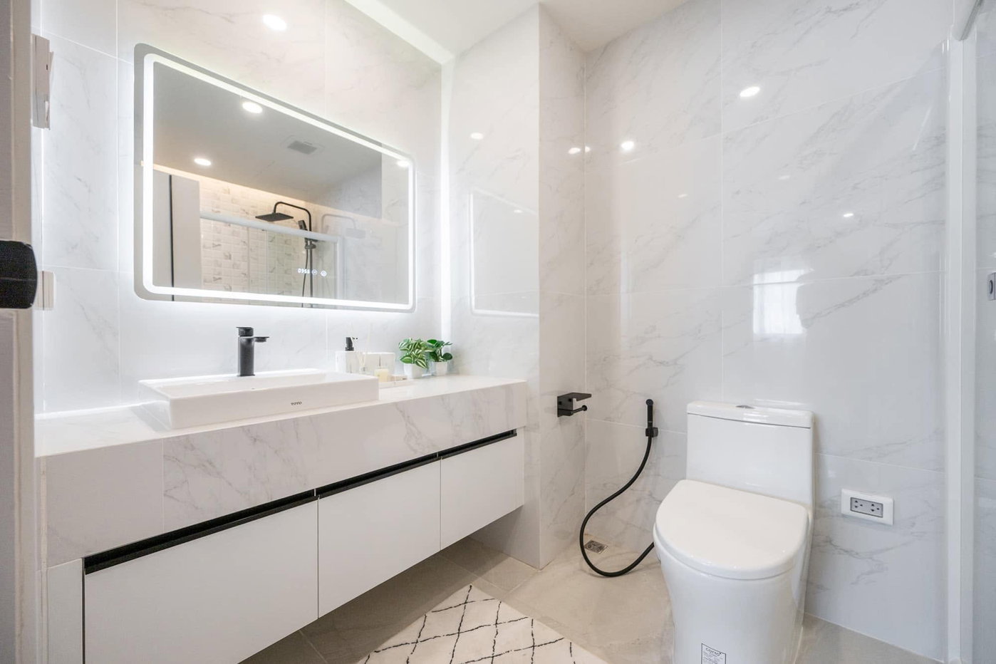 picture Topview Tower 2 bedrooms, for sale - 2/20