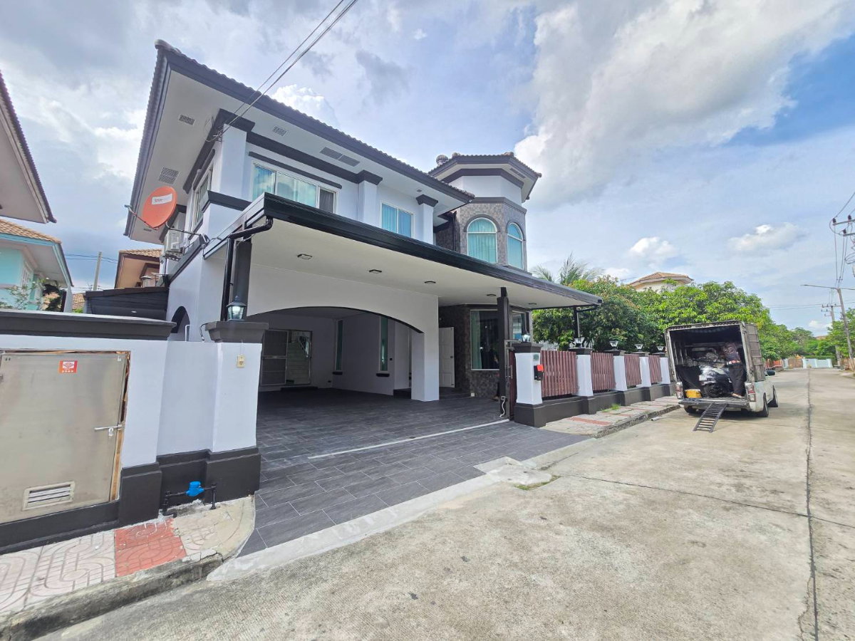 รูป บ้านเดี่ยวหลังใหญ่ราคาโดนใจ ขายต่ำกว่าราคาประเมินเป็นล้าน ม.ภัสสร 1 รังสิต คลอง 3 คลองหลวง แต่งพร้อมอยู่ - รูปที่ 3/44