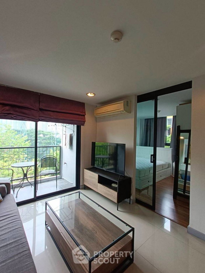 รูป คอนโด 1-ห้องนอน ที่ ซีนิธ เพลส สุขุมวิท 42 คอนโดมิเนียม ใกล้ BTS เอกมัย (ID 2285737) - รูปที่ 1/6