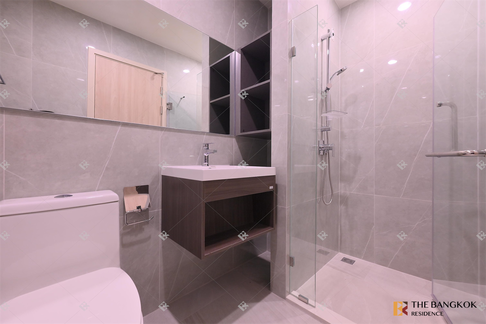 Nue District R9 near MRT Rama 9 Station