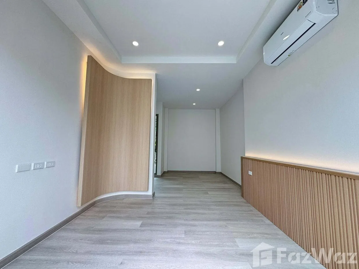 รูป ขาย วิลล่า 4 ห้องนอน ในโครงการ บ้านกอล์ฟแลนด์วิว 5594968 - รูปที่ 18/28