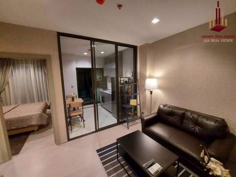 ✨ For Rent : Life Asoke - Rama 9  Condo ✨  💰 Only  21,000 THB/month
