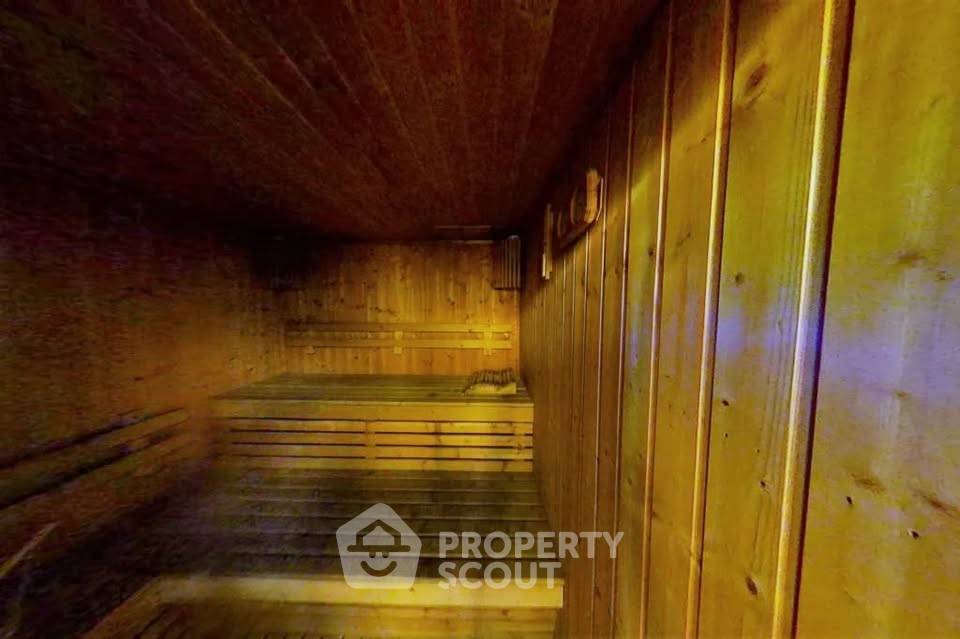 picture 3-BR Condo at The Madison near BTS Phrom Phong (ID 2983086) - 32/35