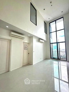 คอนโด 2-ห้องนอน ที่ วิลล่า อโศก ใกล้ MRT เพชรบุรี (ID 2680155)