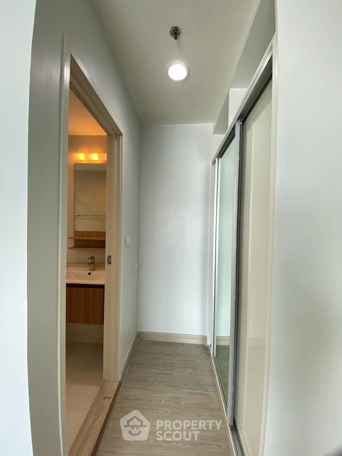 picture 2-BR Condo at Fuse Chan-Sathorn close to Thanon Chan (ID 1334461) - 9/22