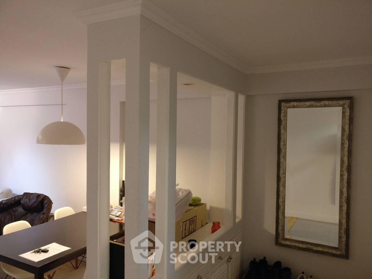 picture 2-BR Condo at Raintree Villa Sukhumvit 53 near BTS Thong Lor (ID 457239) - 9/12