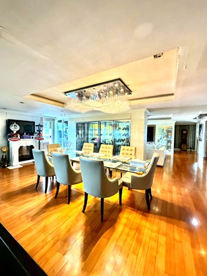 Condos for sale : For Sale  Silver Heritage Condo Sukhumvit 38 Near BTS Thonglor 